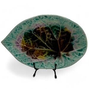 Antique English Majolica Begonia Leaf Tray Plate Adams & Bromley?? 19th C. AS IS